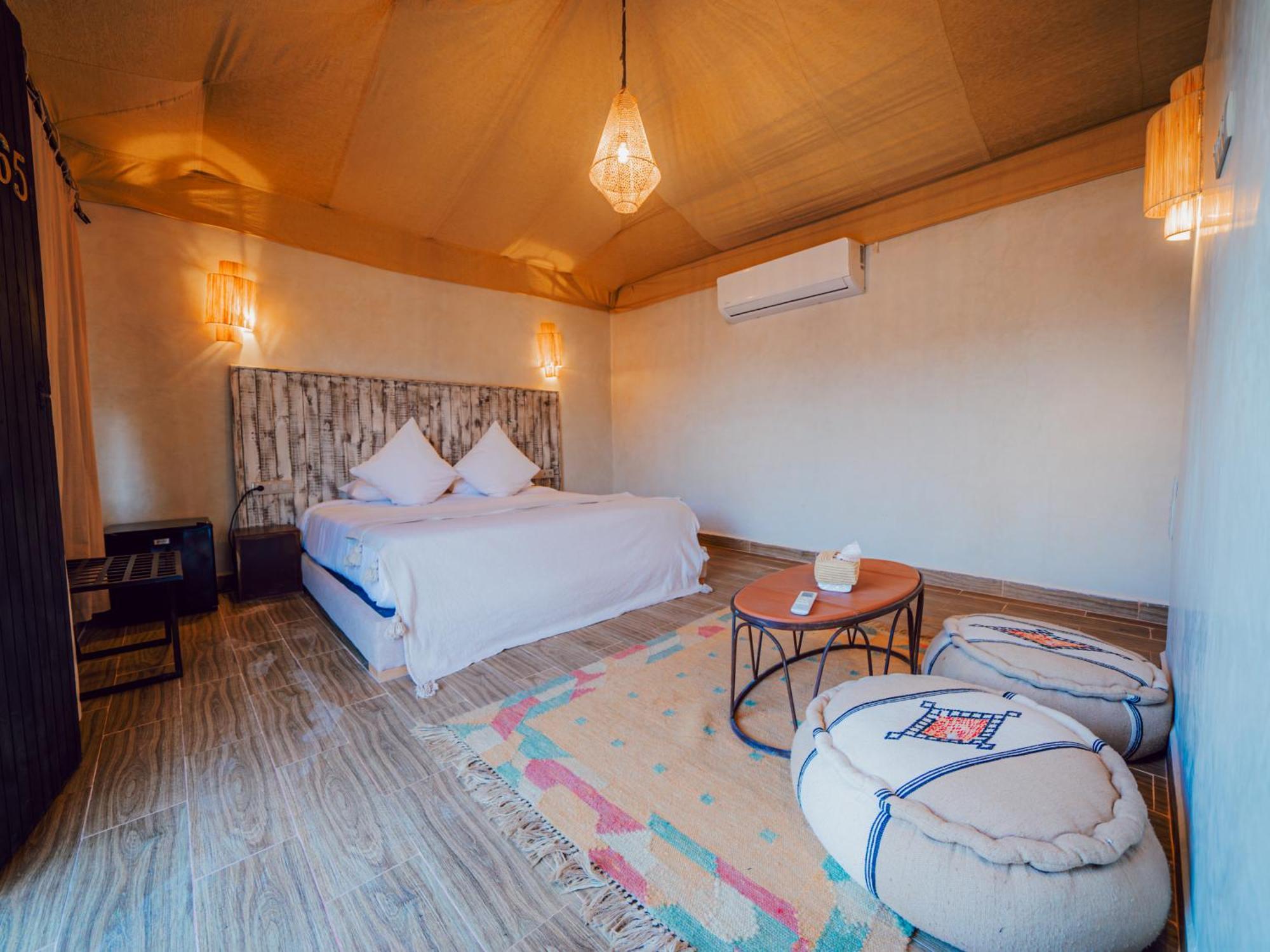 Le Bedouin Agafay Villa Marrakesh Exteriör bild