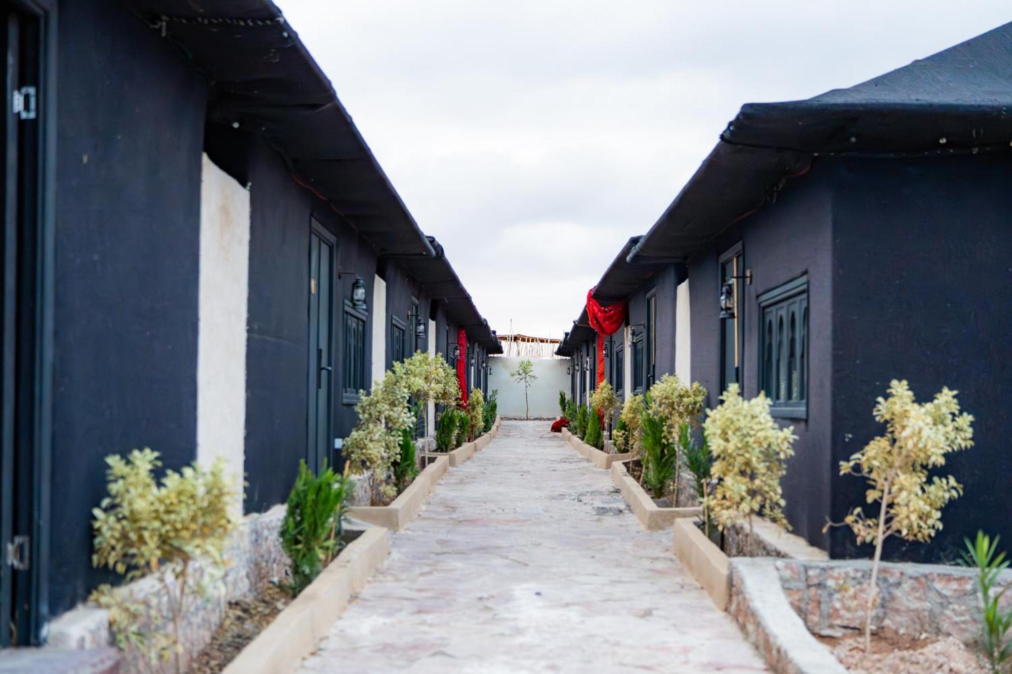 Le Bedouin Agafay Villa Marrakesh Exteriör bild