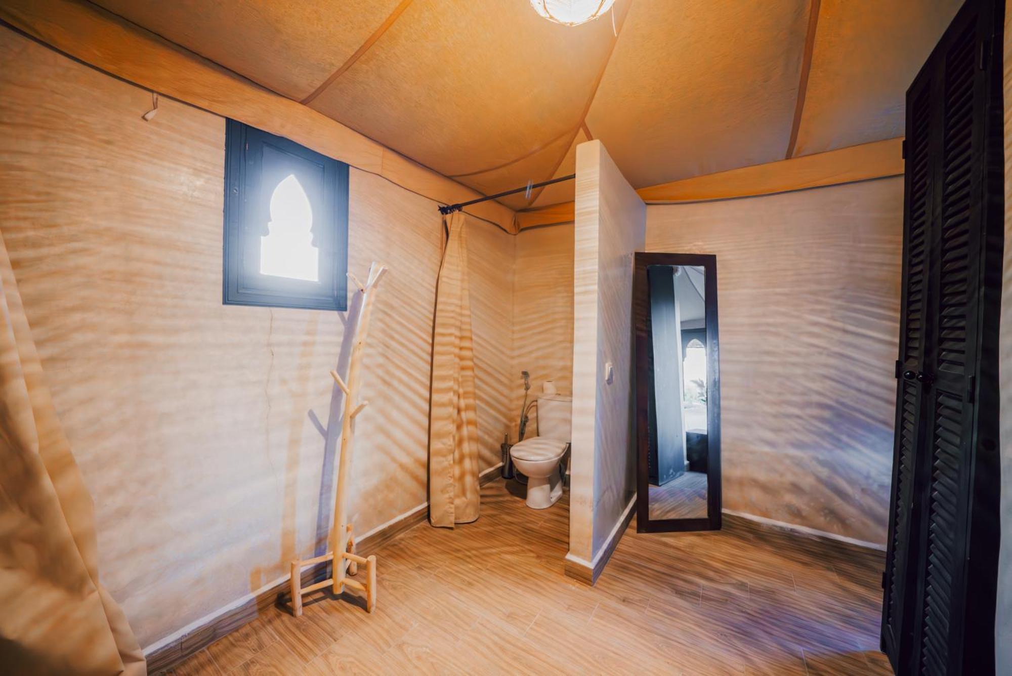Le Bedouin Agafay Villa Marrakesh Exteriör bild