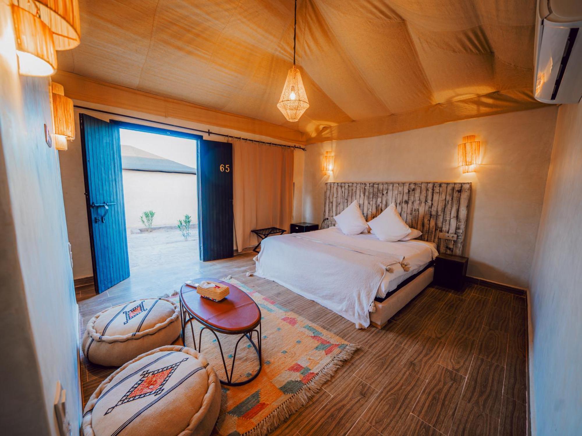 Le Bedouin Agafay Villa Marrakesh Exteriör bild